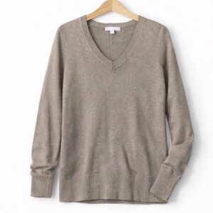 GAP tan luxe Sweater size Small